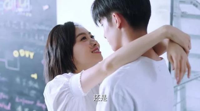 救援卡通熊仔
