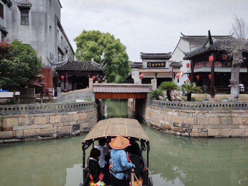 涉嫌诈骗，被拘留，接下来该怎么办?游戏画面